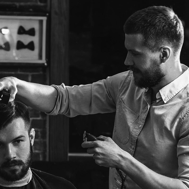 Dean Holloway, Barber, Fades & Designs