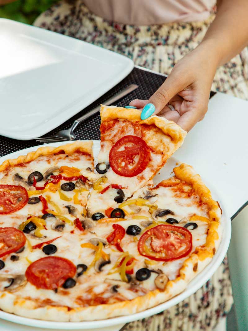 Black Olive Pizza