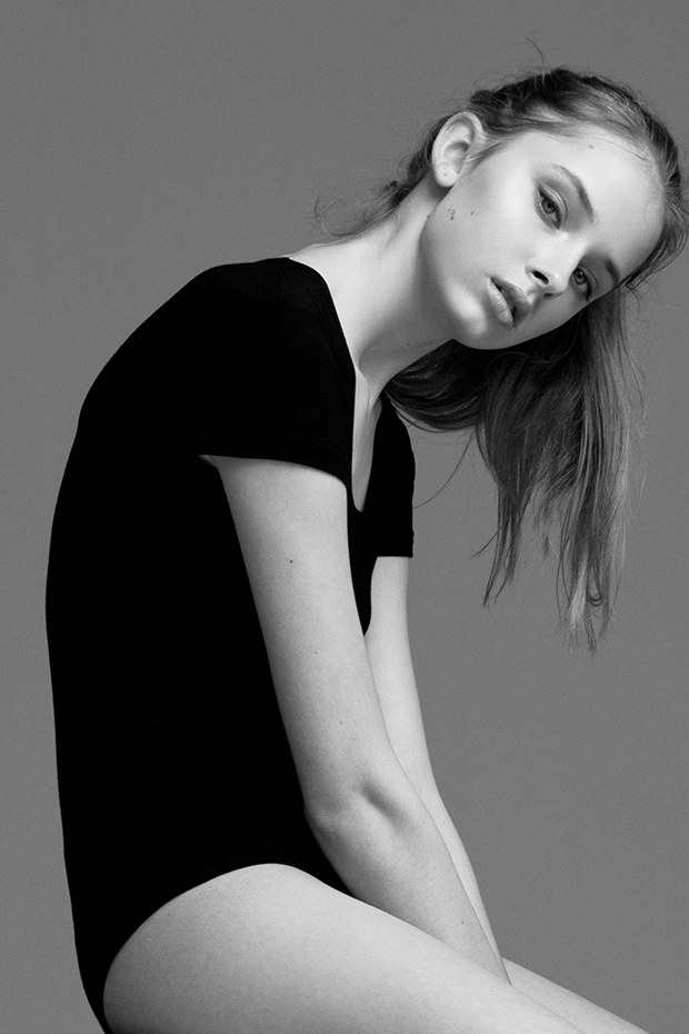 Ella Thorne