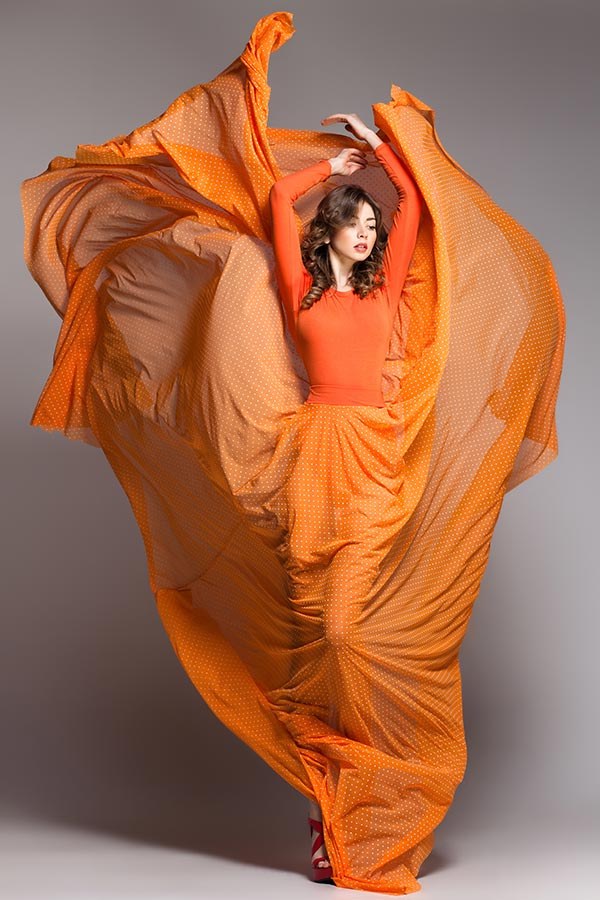 Isabel Navarro, Women