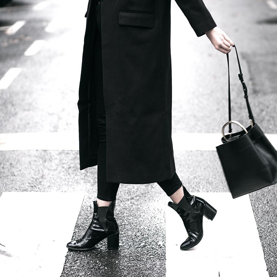 Black Bucket Bag