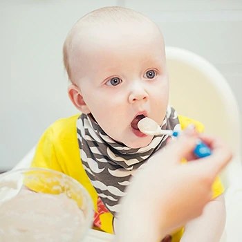 First Foods: A Gentle Weaning Week