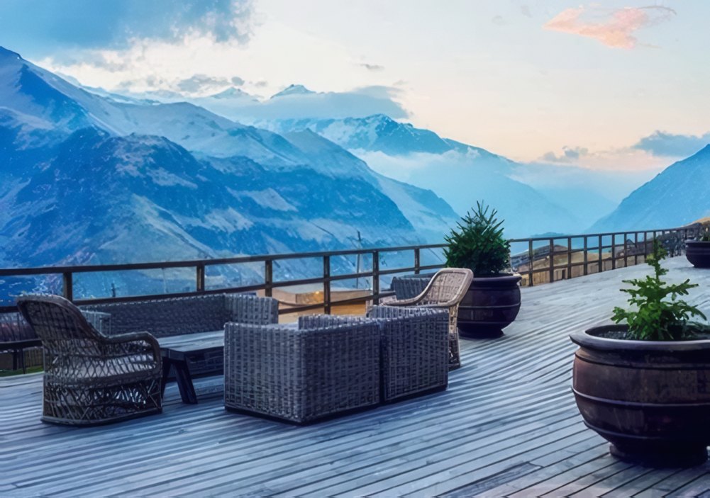 A terrace above the valley