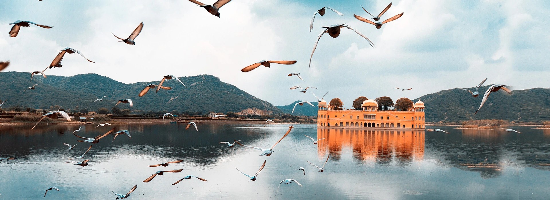 The Jal Mahal on Man Sagar Lake at first light