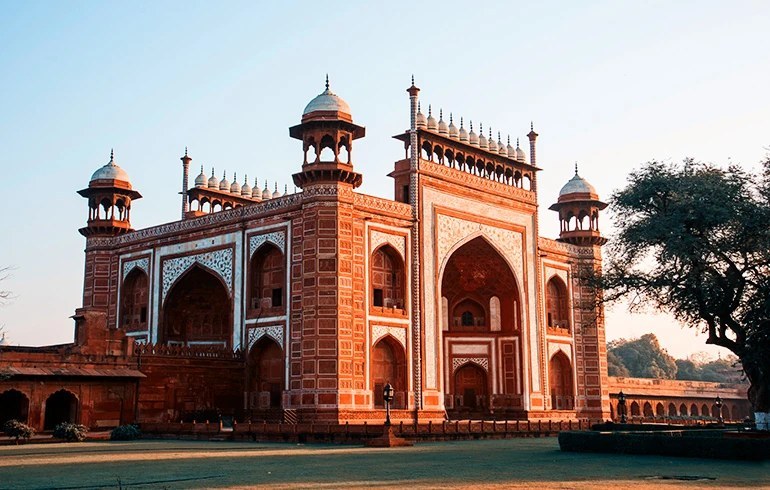 The red sandstone gate of a Mughal fort