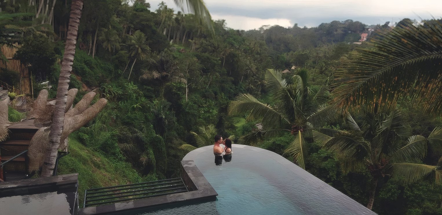 Twin Canopy Villa