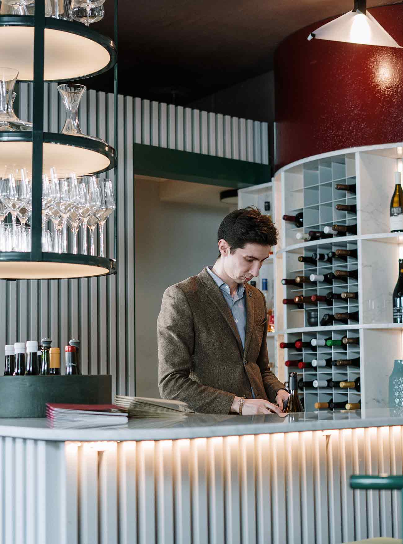 Choosing A Wine For The Cheese Board