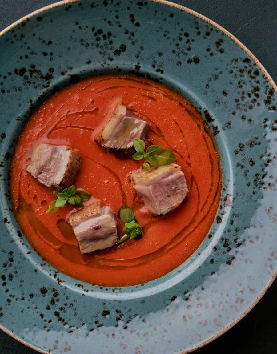 Gazpacho with seared tuna at Oro