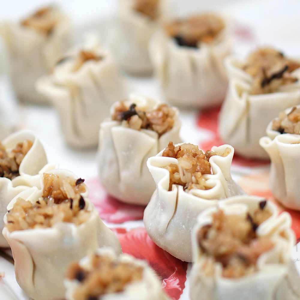Filo pastry cups filled with nuts and honey