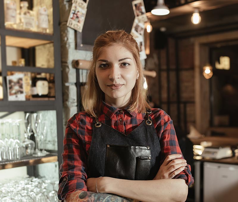 Pamela Pierce, Bar Manager