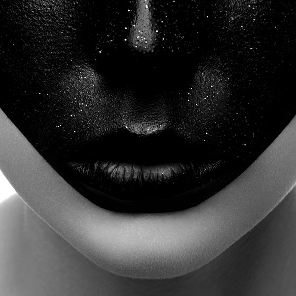 Black glitter lips