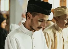 Two men at the masjid