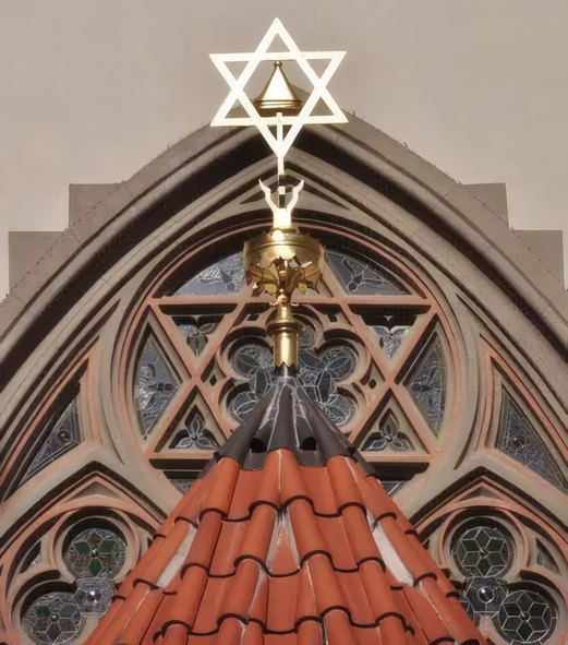 The Star of David over the synagogue door