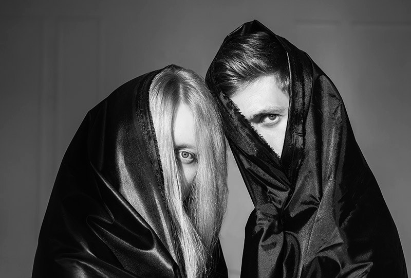 The Sitters, by Hanna Sorensen