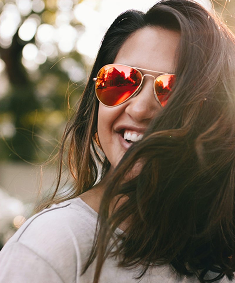 Lucía Ferrer, Optician