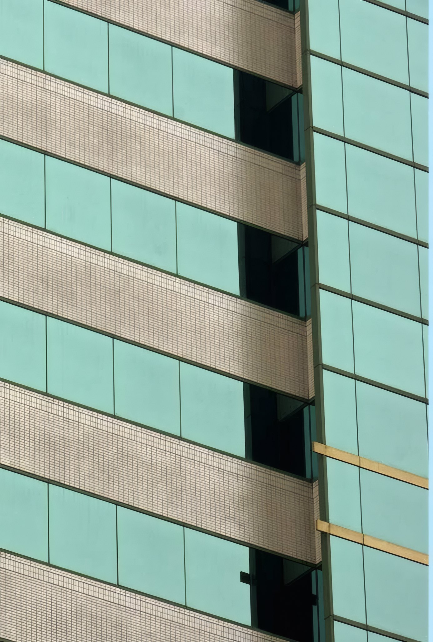 Correcting Verticals On Site, Not In Post