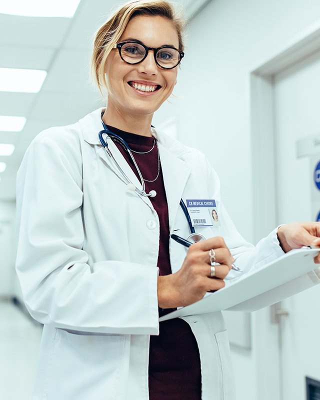 Dr. Nina Kowalski