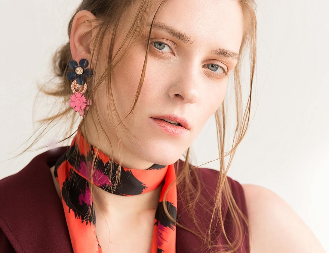 Five Ways To Wear Rose