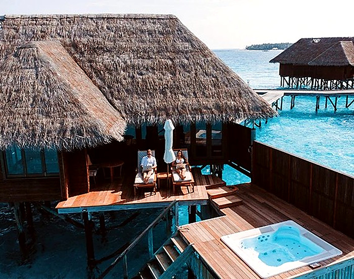 The sunset villa cabana by the pool