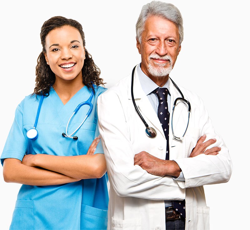 Two Clinova doctors, a nurse and a senior consultant