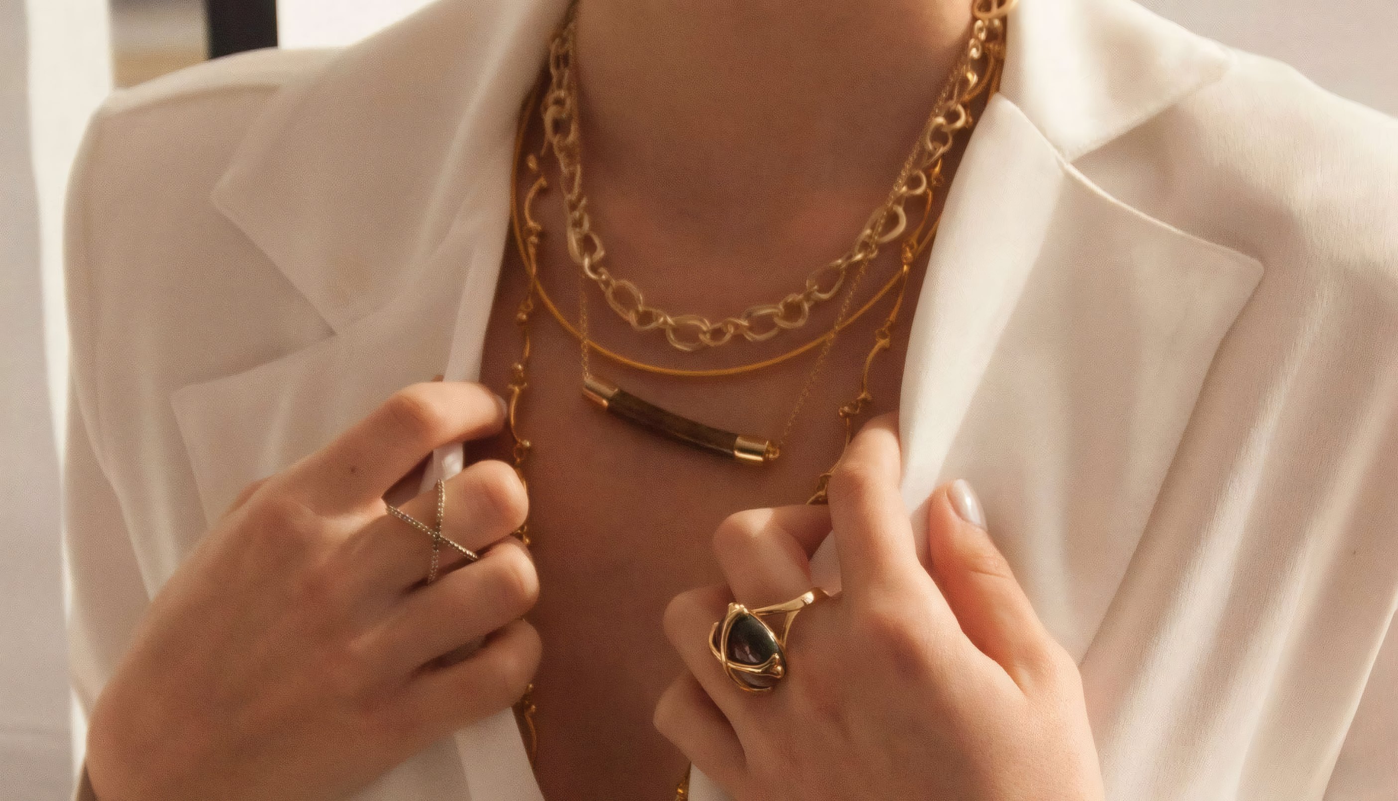 Layered Gold for Oro & Mae, frame 1