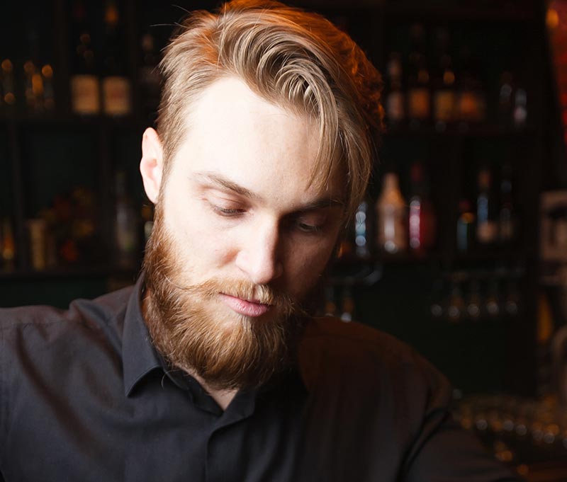 Rory Quinn, quizmaster