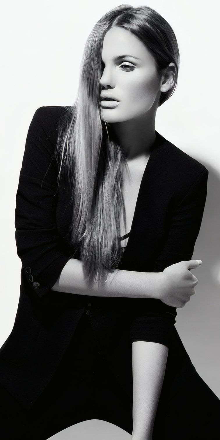 Liv Andersen, full length, in a black blazer