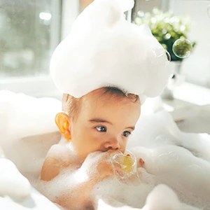 Thumbnail: smiling baby